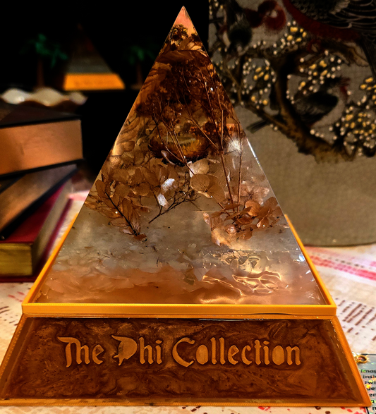 Pyramid Lamp (Funky Forest 2)